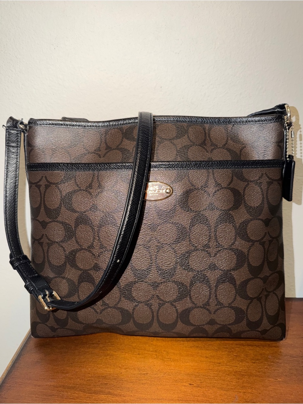 Coach Brown Signature Crossbody with Black Trim and Gold Hardware with hangtag - Picture 3 of 11